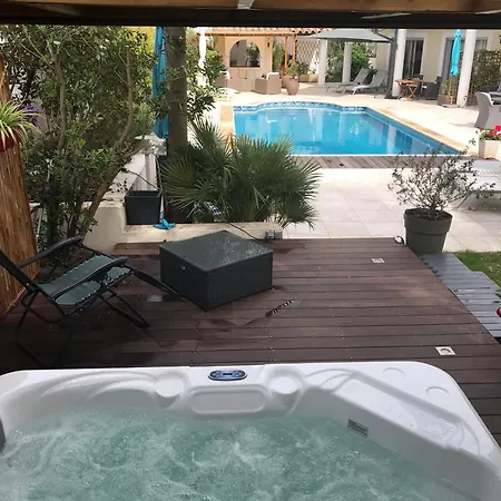 Prestige B&b, La Demeure Des Cedres & Cap D'agde (adults Only) 4*