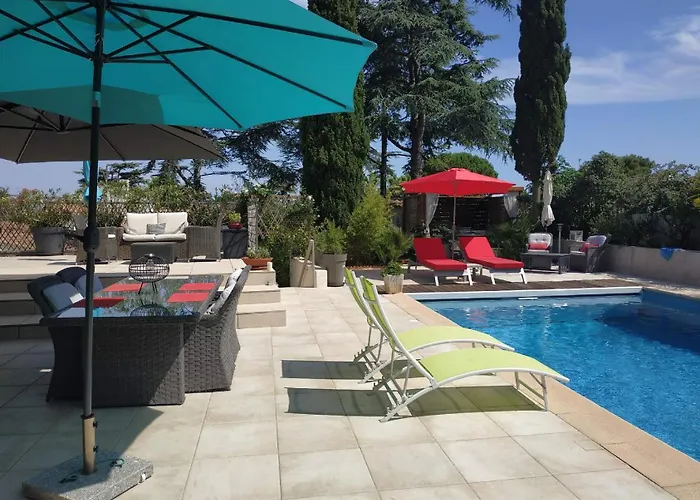 Prestige B&b, La Demeure Des Cedres & Cap D'agde (adults Only) 4*