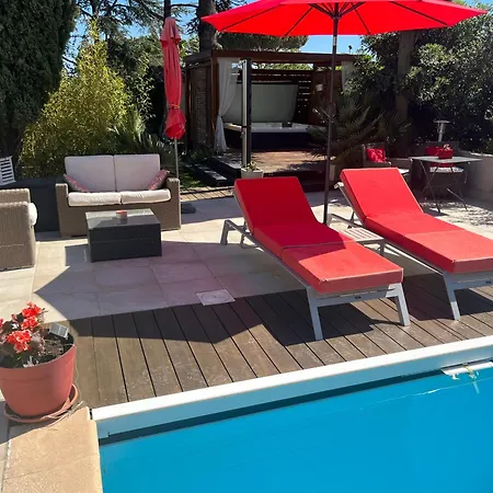 Prestige B&b, La Demeure Des Cedres & Cap D'agde (adults Only) 4* Агд