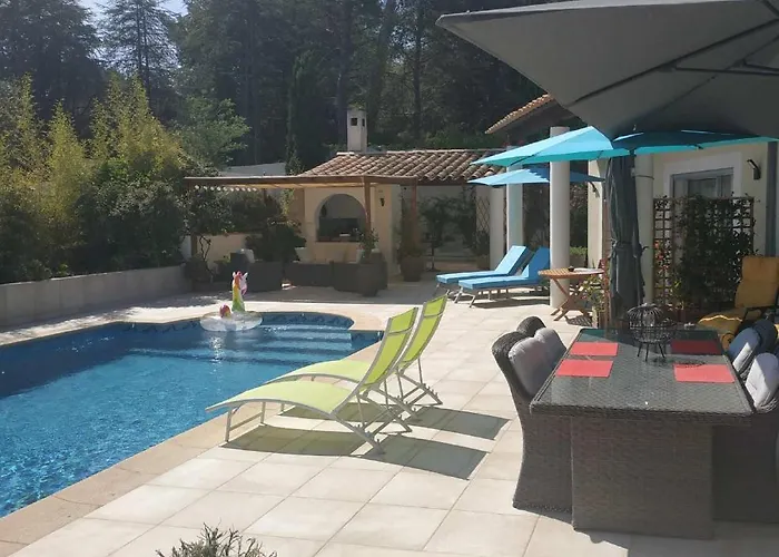 Prestige B&b, La Demeure Des Cedres & Cap D'agde (adults Only) Pensionat