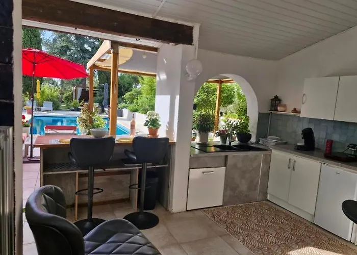 Prestige B&b, La Demeure Des Cedres & Cap D'agde (adults Only) Agde